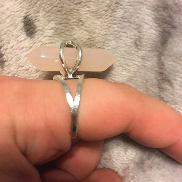 Ring - Picture 4 of 4